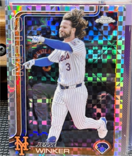 2025 Topps Chrome #180 Jesse Winker — front