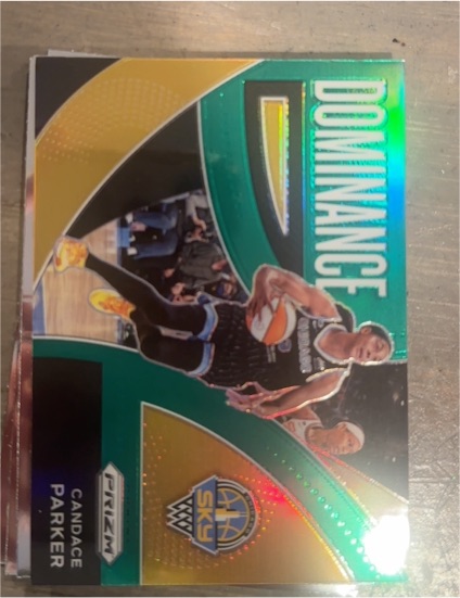 2022 Panini Prizm WNBA Dominance #8 Candace Parker — front