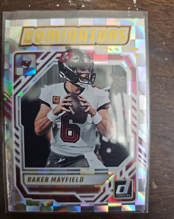 2025 Panini Donruss Dominators #DOM-BMD Baker Mayfield — front