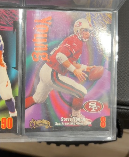 1998 SkyBox Thunder #8 Steve Young — front