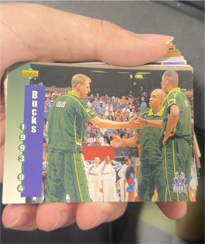 1993-94 Upper Deck #224 Milwaukee Bucks Team Schedule — front
