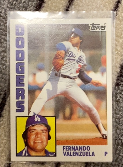 1984 Topps #220 Fernando Valenzuela — front