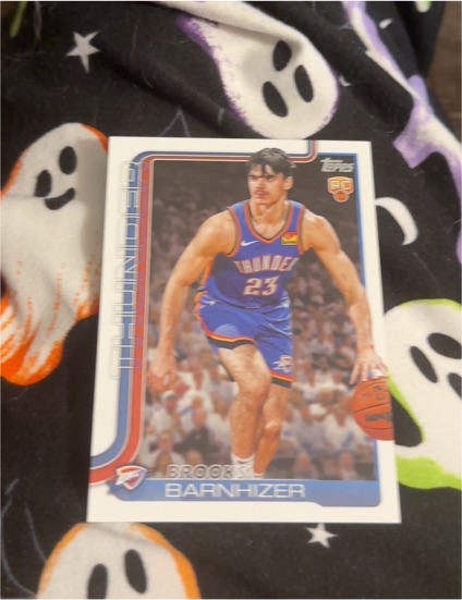 2025-26 Topps #245 Brooks Barnhizer Rookie Card — front