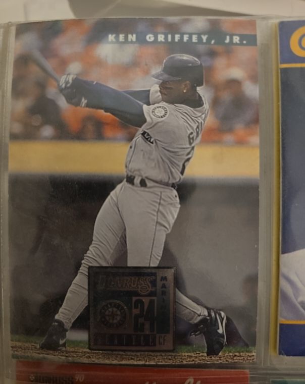 1996 Donruss #338 Ken Griffey Jr. — front