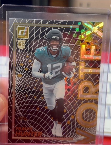 2025 Panini Donruss Vortex #3 Travis Hunter — front