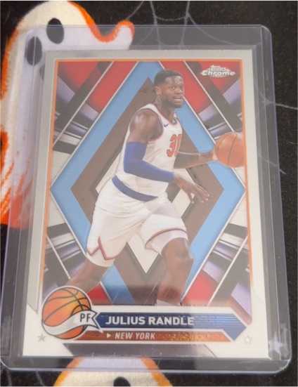 2023-24 Topps Chrome #129 Julius Randle — front