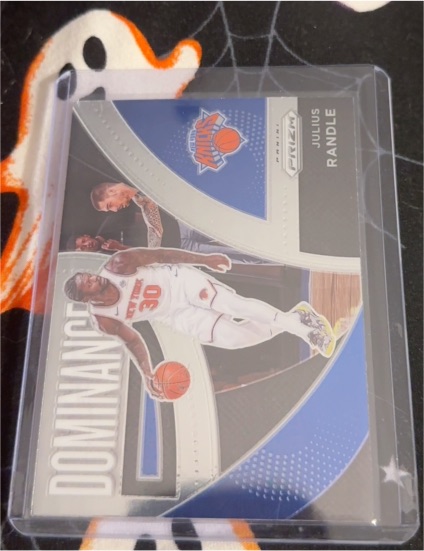 2021-22 Panini Prizm #21 Julius Randle Dominance — front