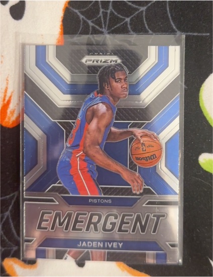 2022-23 Panini Prizm #10 Jaden Ivey Emergent — front