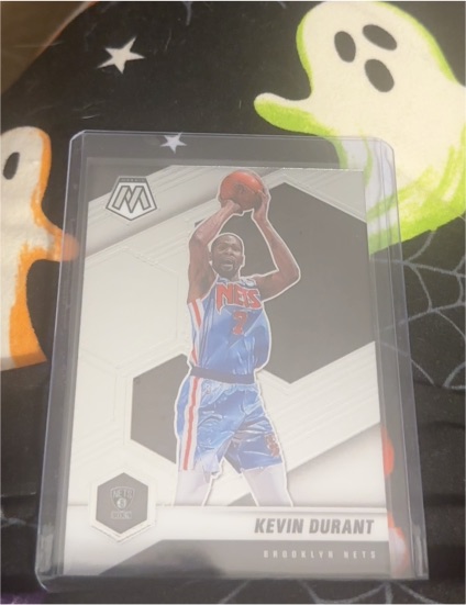 2020-21 Panini Mosaic #7 Kevin Durant — front