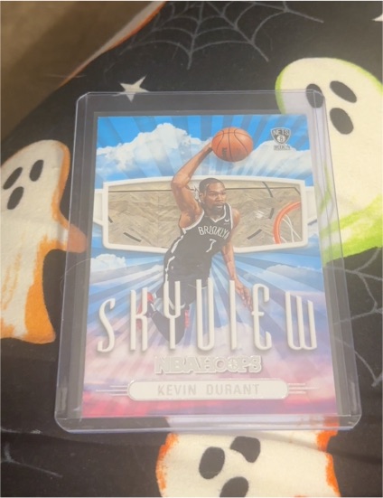 2022-23 Panini NBA Hoops #2 Kevin Durant Skyview — front