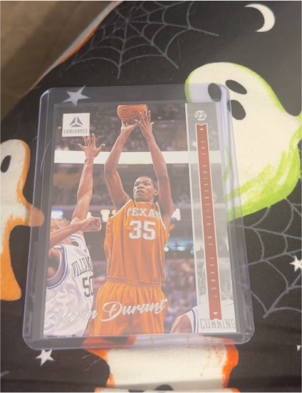 2022-23 Panini Chronicles Draft Picks Luminance #22 Kevin Durant — front
