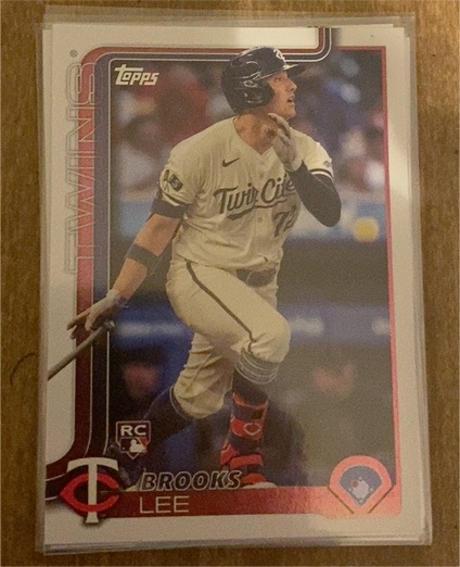 2025 Topps Series 1 #317 Brooks Lee — front