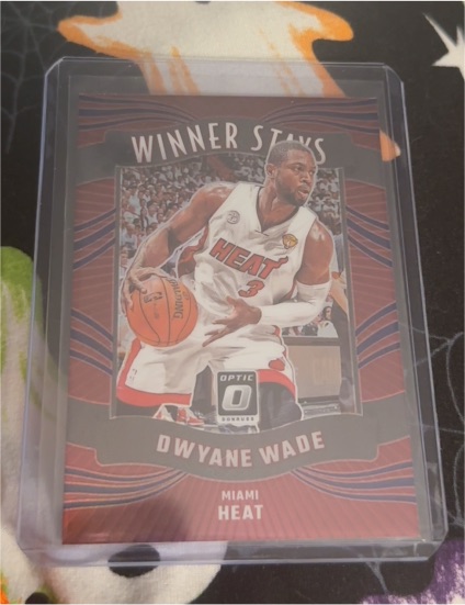 2023-24 Panini Donruss Optic #20 Dwyane Wade Winner Stays — front