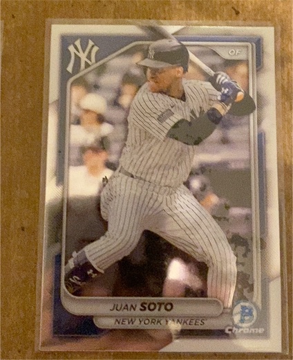2024 Bowman Chrome #89 Juan Soto — front