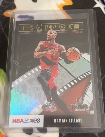 2019-20 Panini Hoops Premium Stock Lights Camera Action #8 Damian Lillard — front
