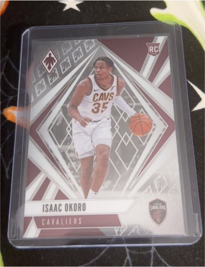 2020-21 Panini Chronicles Phoenix #571 Isaac Okoro — front