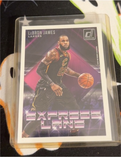 2018 Panini Donruss Express Lane #4 LeBron James — front