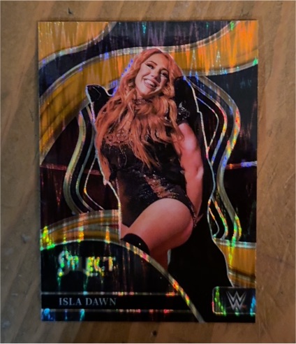 2024 Panini Select WWE #274 Isla Dawn — front