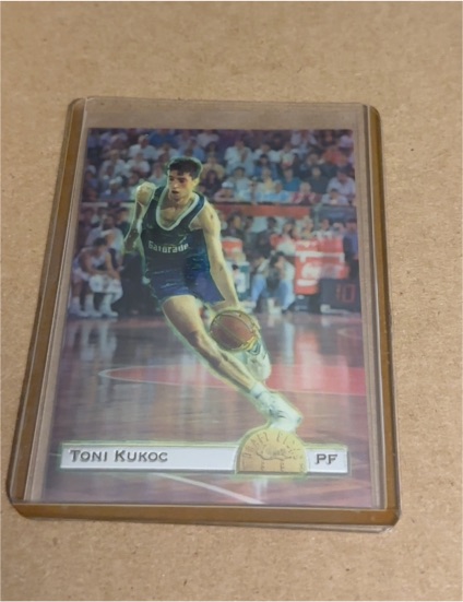 1993 Classic Draft Picks #DS28 Toni Kukoc — front
