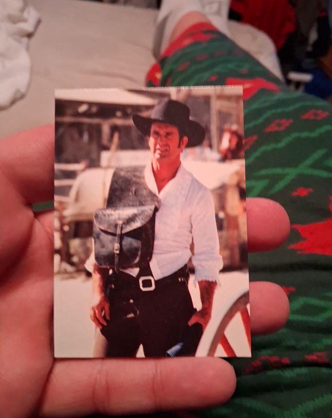 1994 Maverick Movie Trading Card #51 Mel Gibson as Maverick — front