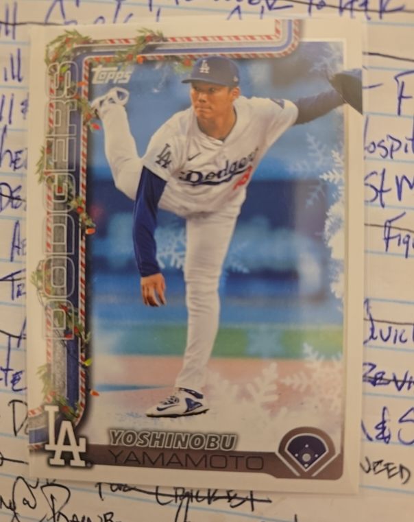 2025 Topps Holiday #H159 Yoshinobu Yamamoto — front