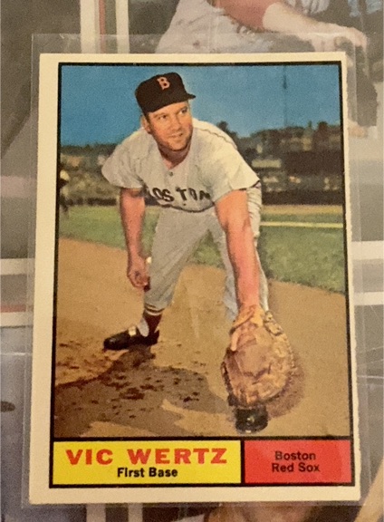 1961 Topps #340 Vic Wertz — front
