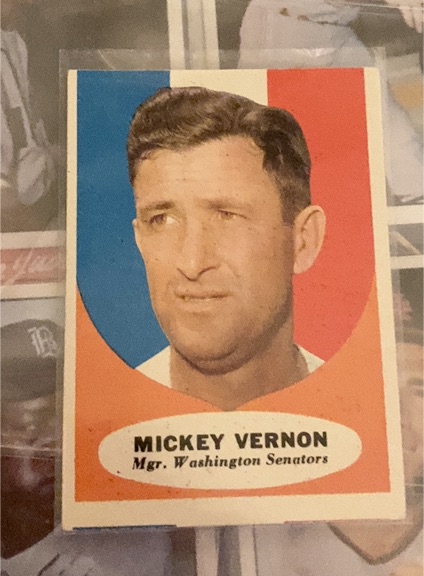 1961 Topps #134 Mickey Vernon — front