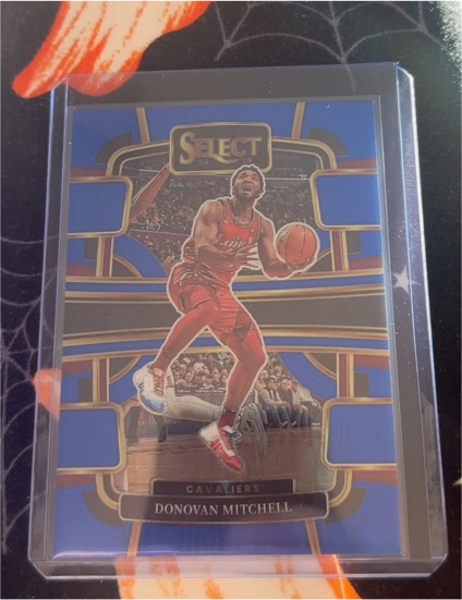 2023-24 Panini Select #38 Donovan Mitchell Blue Concourse — front