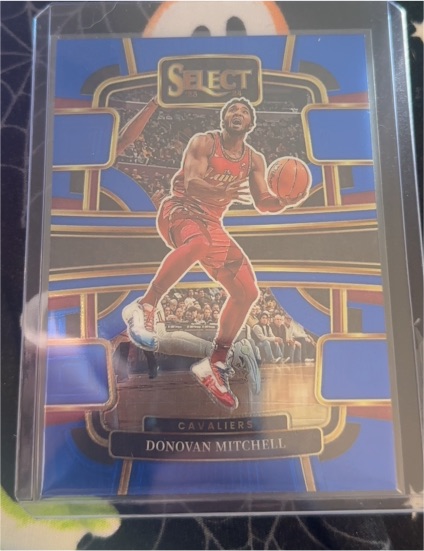 2023-24 Panini Select #38 Donovan Mitchell — front