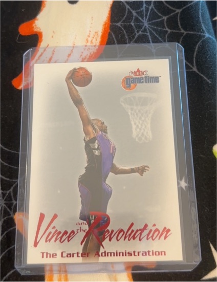 2000-01 Fleer Game Time #9 Vince Carter Vince and the Revolution — front