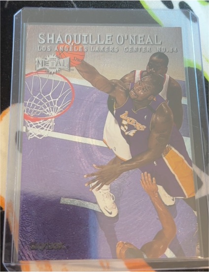 1999-00 Skybox Metal #105 Shaquille O'Neal — front