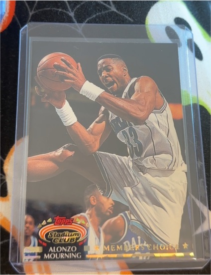 1992-93 Topps Stadium Club #209 Alonzo Mourning — front