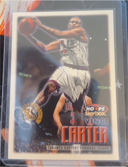 1999-00 Skybox NBA Hoops #100 Vince Carter — front