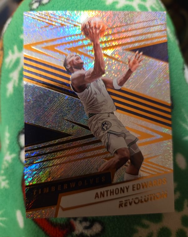 2024-25 Panini Revolution #40 Anthony Edwards — front