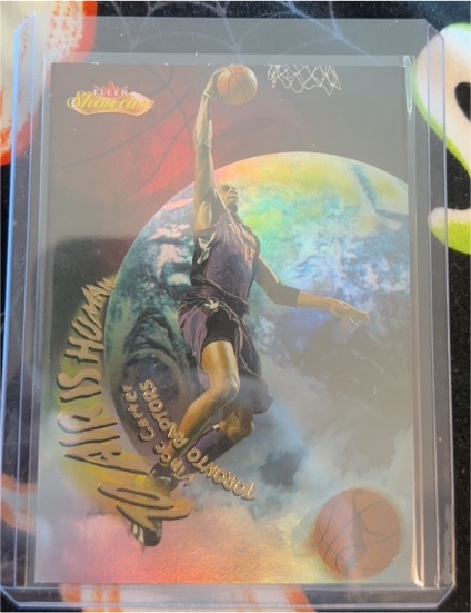 2001 Fleer Showcase To Air is Human #6 Larry Hughes — front