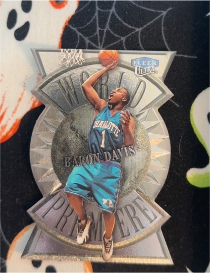 1999-00 Fleer Ultra World Premiere #3 Baron Davis — front