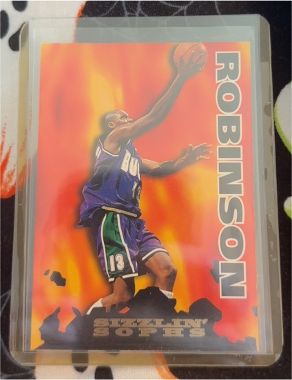 1995-96 Hoops #205 Glenn Robinson — front