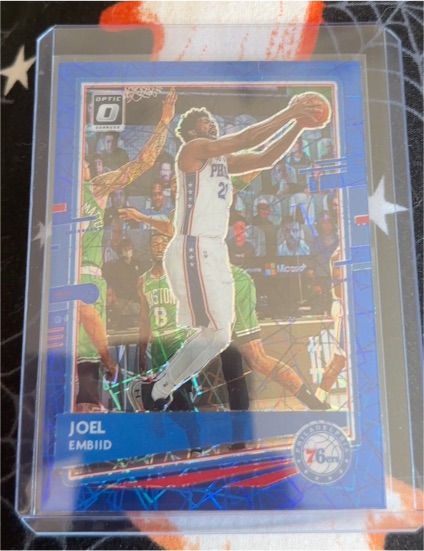 2020-21 Donruss Optic Blue Velocity #20 Joel Embiid — front