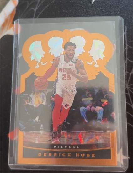 2020-21 Panini Crown Royale Derrick Rose — front