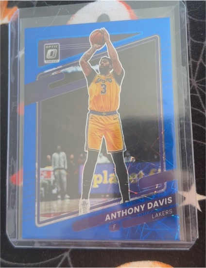 2021-22 Donruss Optic #133 Anthony Davis Blue Velocity — front
