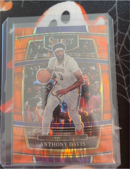 2021-22 Panini Select #39 Anthony Davis Orange Flash Prizms — front