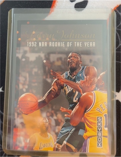 1992-93 SkyBox #319 Larry Johnson — front