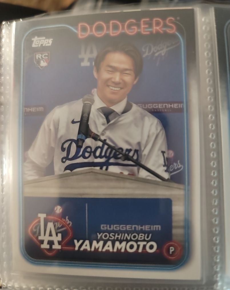 2024 Topps #553 Yoshinobu Yamamoto — front