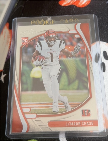 2021 Panini Absolute #105 Ja'Marr Chase Rookie Card — front