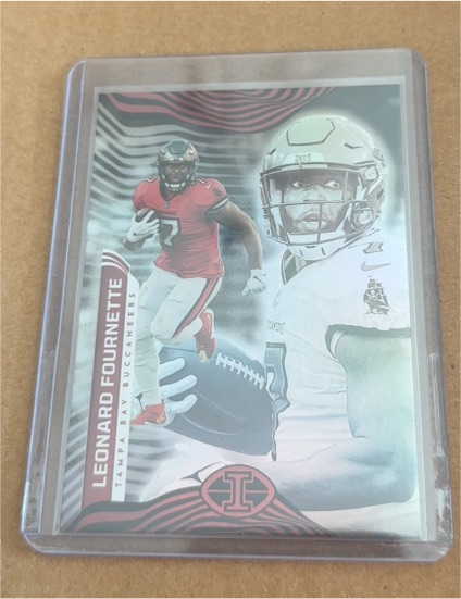 2022 Panini Illusions #92 Leonard Fournette — front