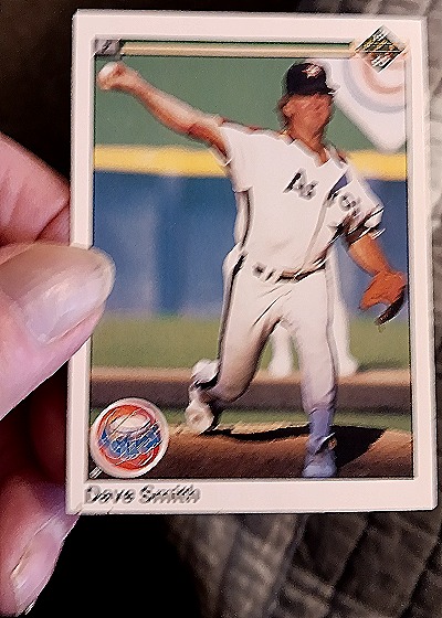 1990 Upper Deck #448 Dave Smith — front