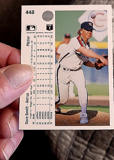 1990 Upper Deck #448 Dave Smith — back