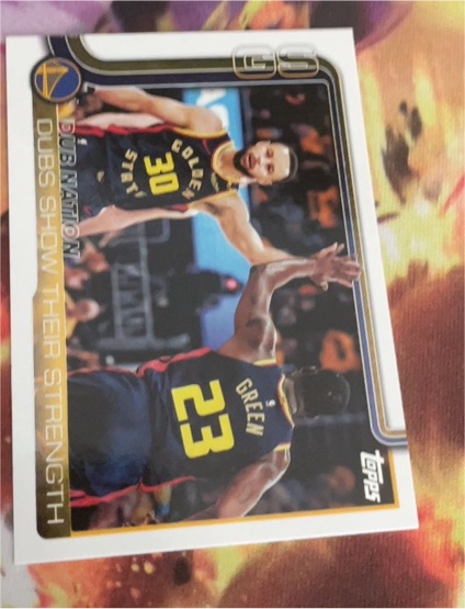 2025-26 Topps #291 Dub Nation: Dubs Show Their Strength Stephen Curry — front