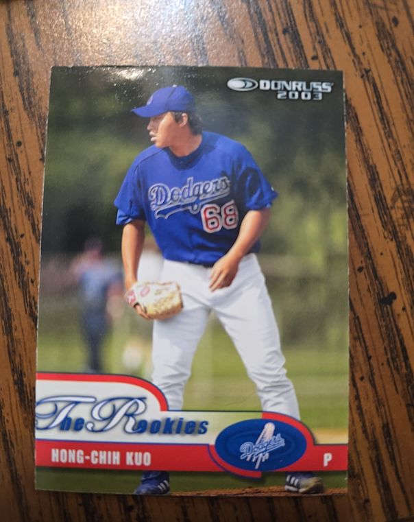 2003 Donruss The Rookies #37 Hong-Chih Kuo — front