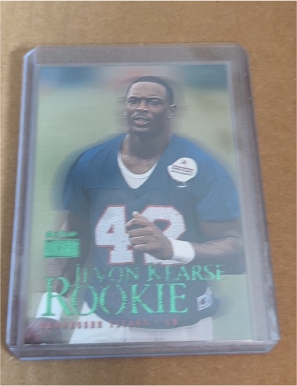 1999 SkyBox Premium #223a Jevon Kearse — front